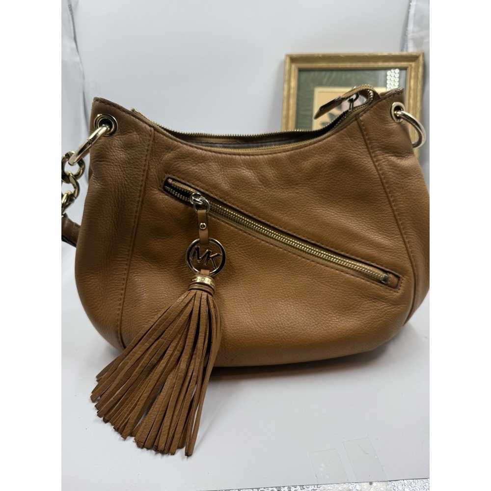 Michael Kors Charm Tassel Shldr Tote‎ Tan